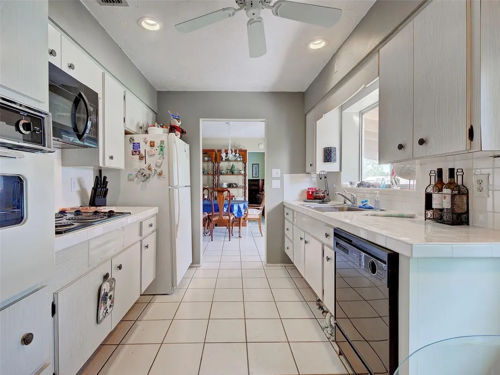 321 Shamrock Boulevard Venice FL 34293