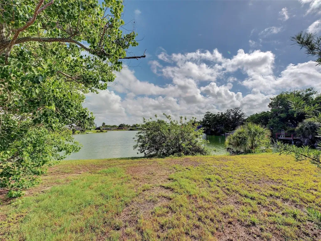 321 Shamrock Boulevard Venice FL 34293