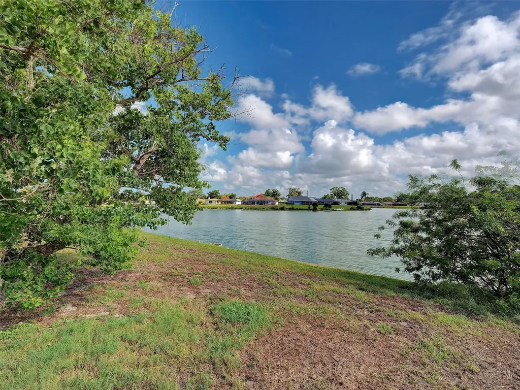 321 Shamrock Boulevard Venice FL 34293