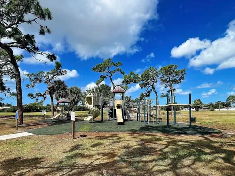 321 Shamrock Boulevard Venice FL 34293
