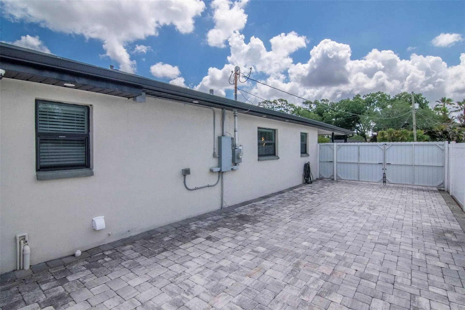 1713 W Saint Isabel Street Tampa FL 33607