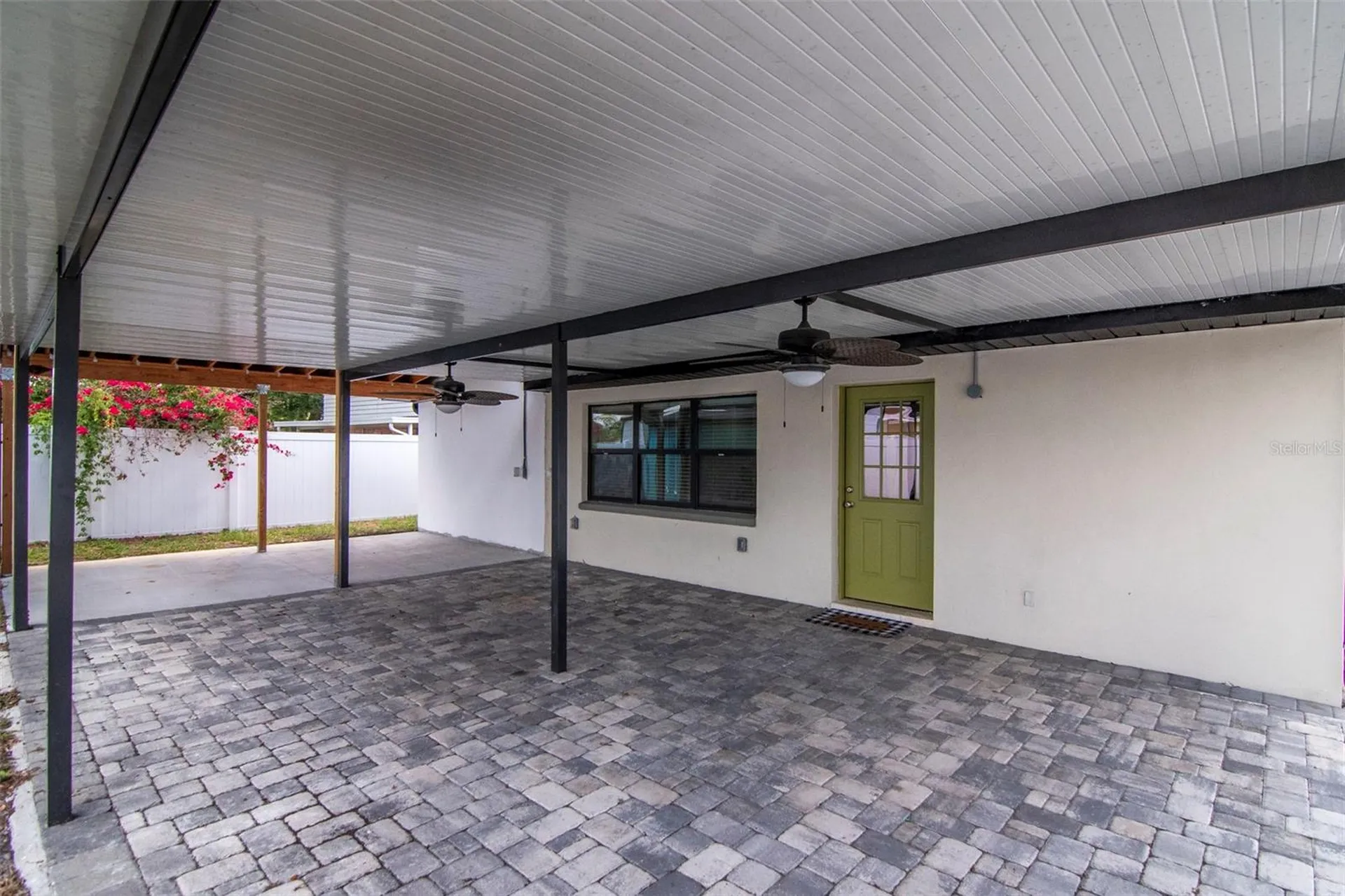 1713 W Saint Isabel Street Tampa FL 33607