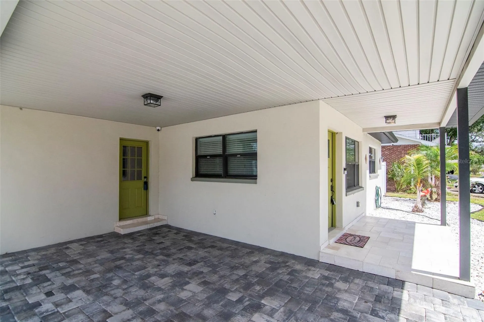 1713 W Saint Isabel Street Tampa FL 33607