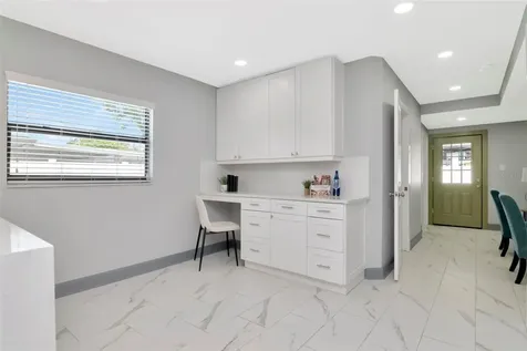 1713 W Saint Isabel Street Tampa FL 33607
