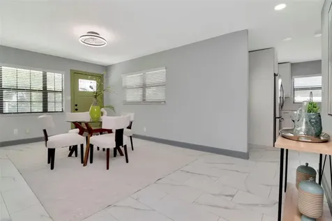 1713 W Saint Isabel Street Tampa FL 33607