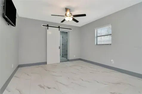 1713 W Saint Isabel Street Tampa FL 33607