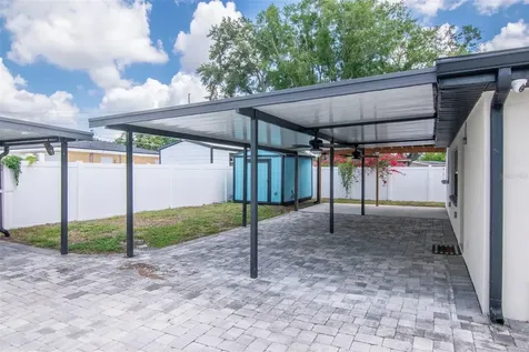 1713 W Saint Isabel Street Tampa FL 33607
