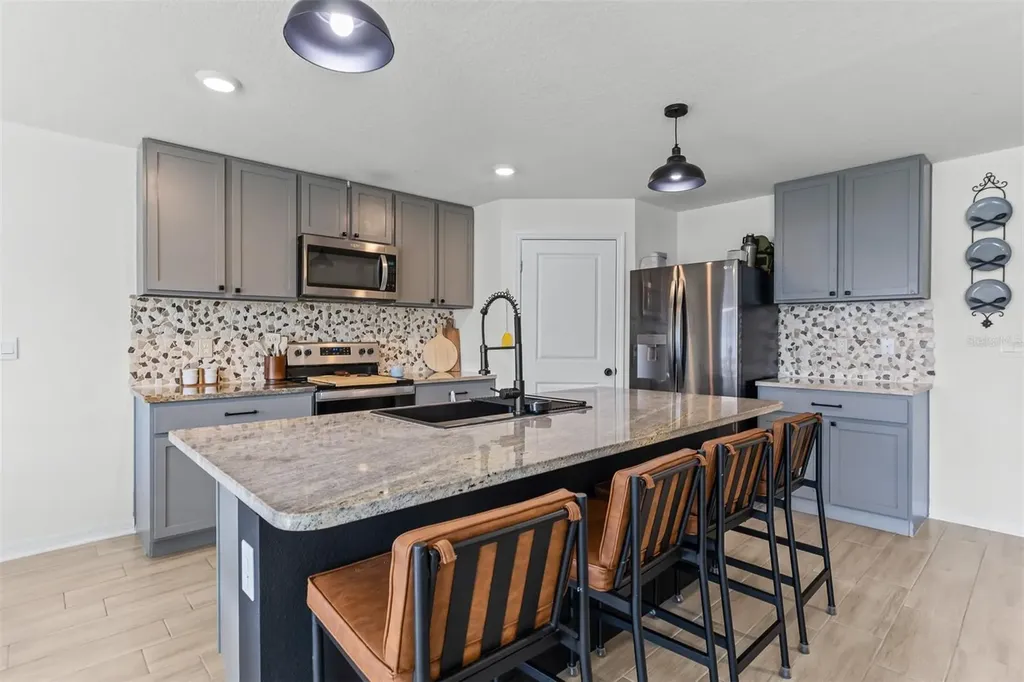 13688 Wineberry Drive Dade City FL 33525