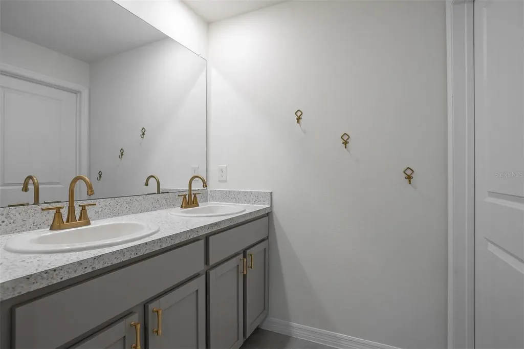 13688 Wineberry Drive Dade City FL 33525