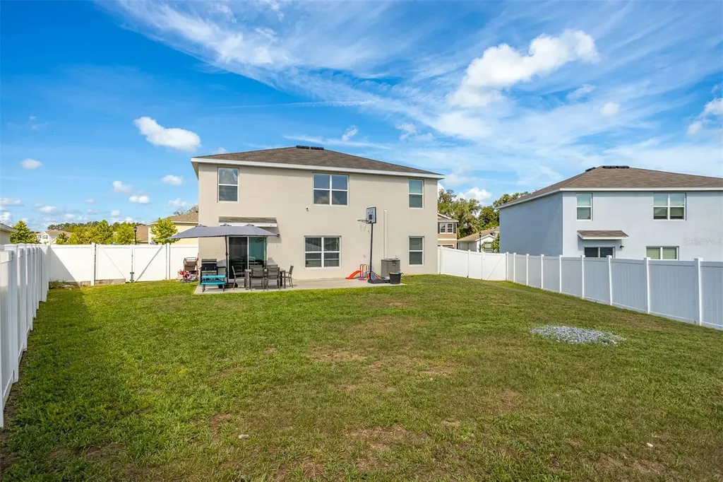 13688 Wineberry Drive Dade City FL 33525