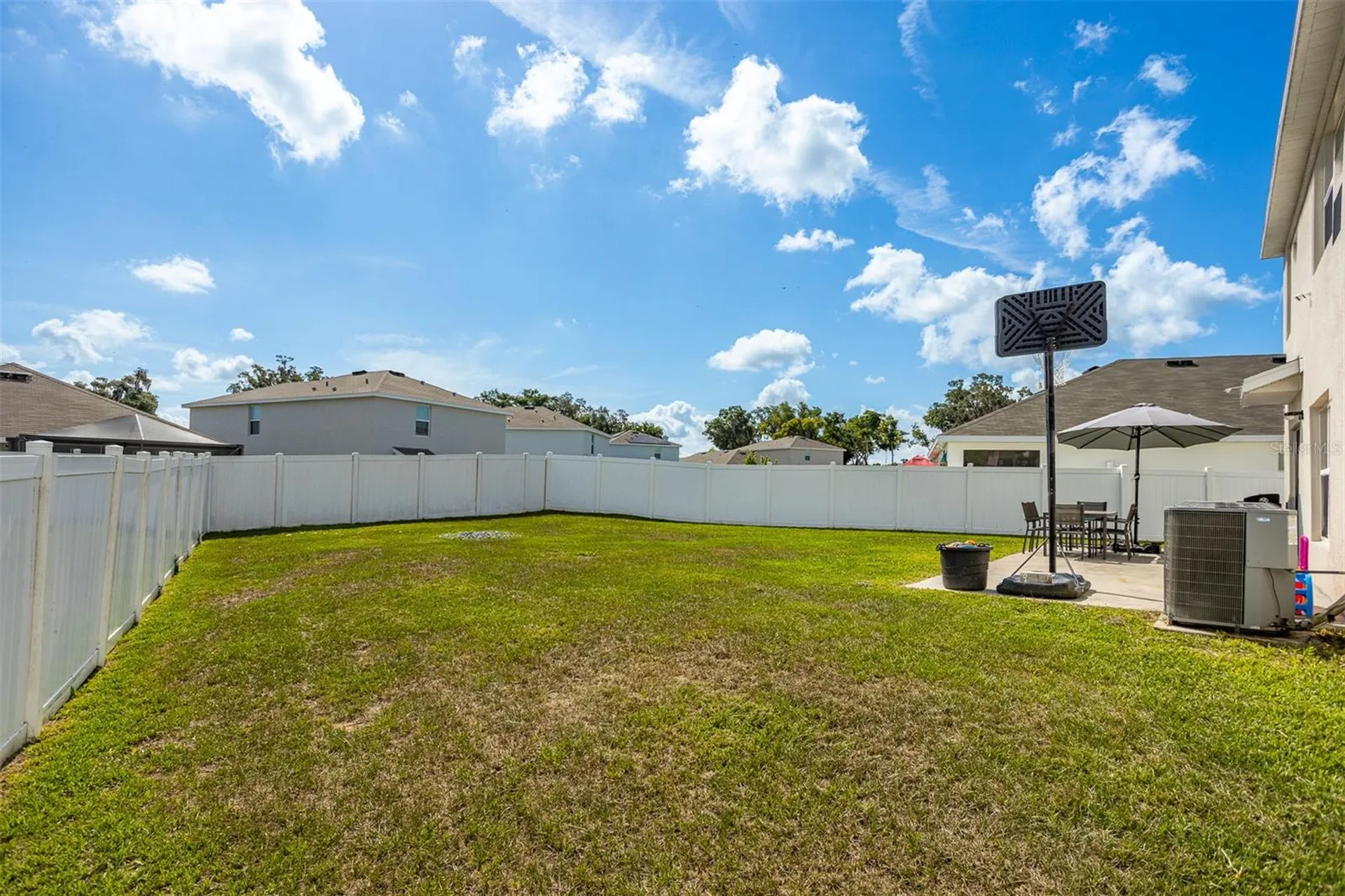 13688 Wineberry Drive Dade City FL 33525