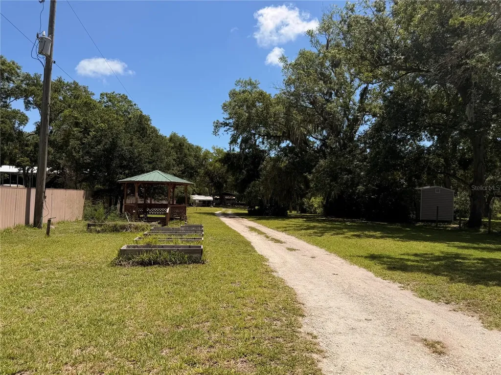 697 Eagle Watch Road Oak Hill FL 32759