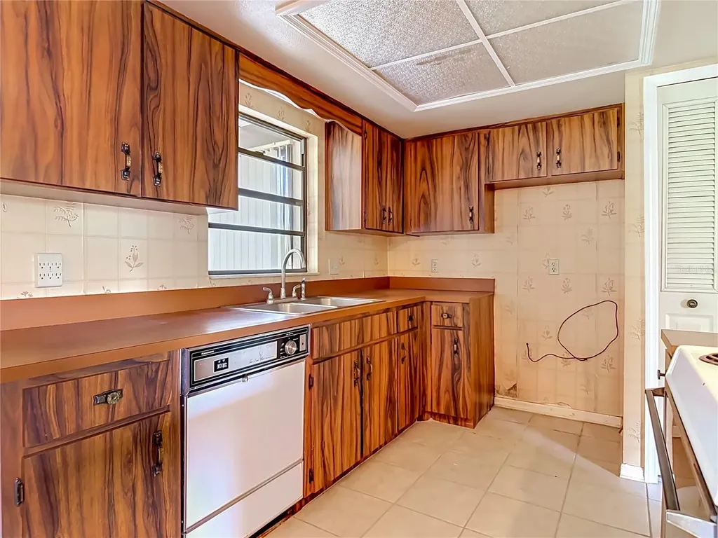 625 Brunswick Terrace Deltona FL 32725