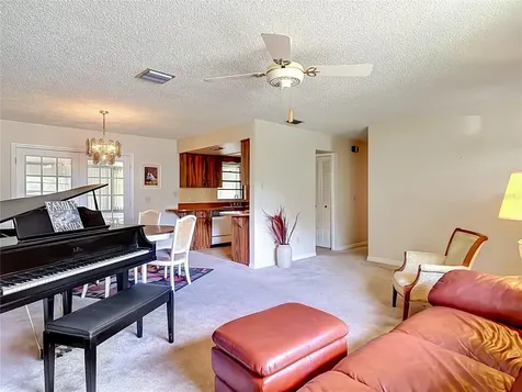 625 Brunswick Terrace Deltona FL 32725