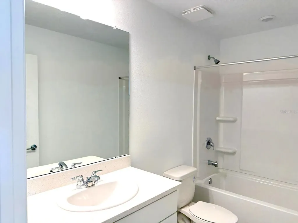2081 Hallier Cove Wesley Chapel FL 33543