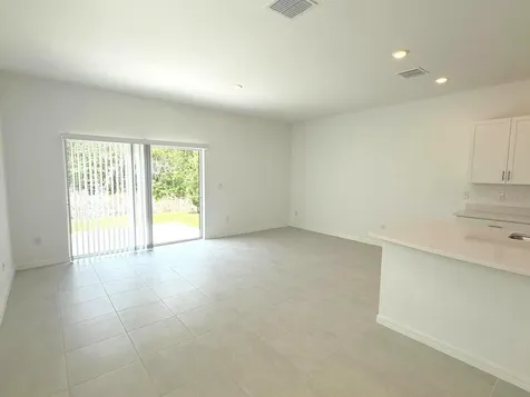 2081 Hallier Cove Wesley Chapel FL 33543