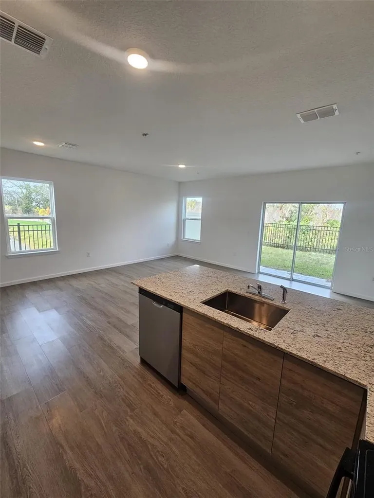 1201 Southstation Place Orlando FL 32809