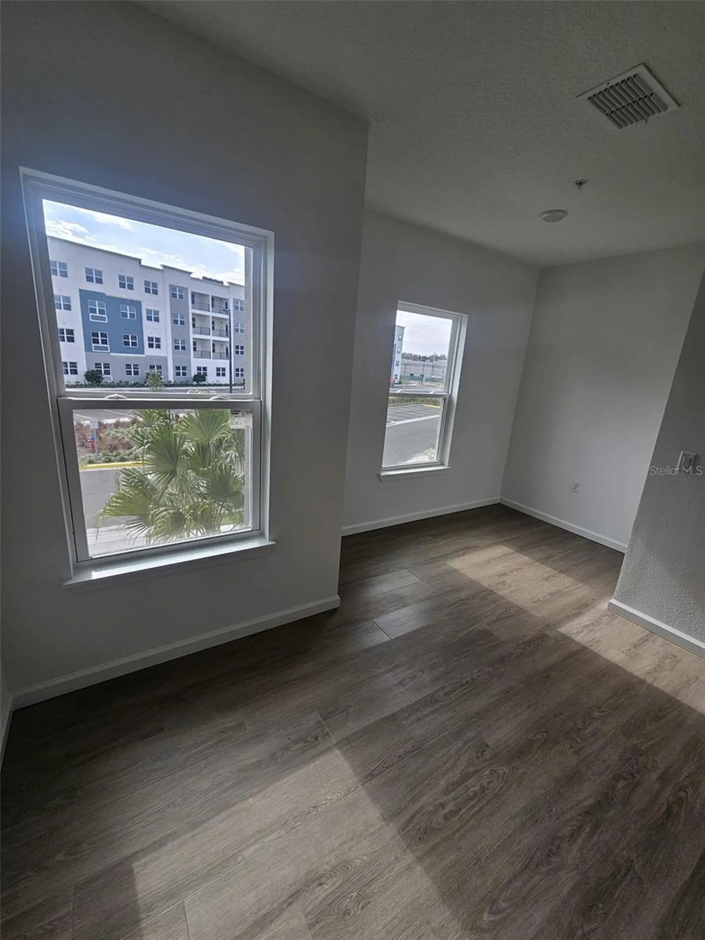1201 Southstation Place Orlando FL 32809