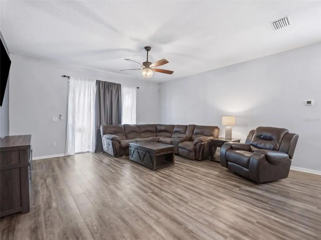 16357 Treasure Point Drive Wimauma FL 33598