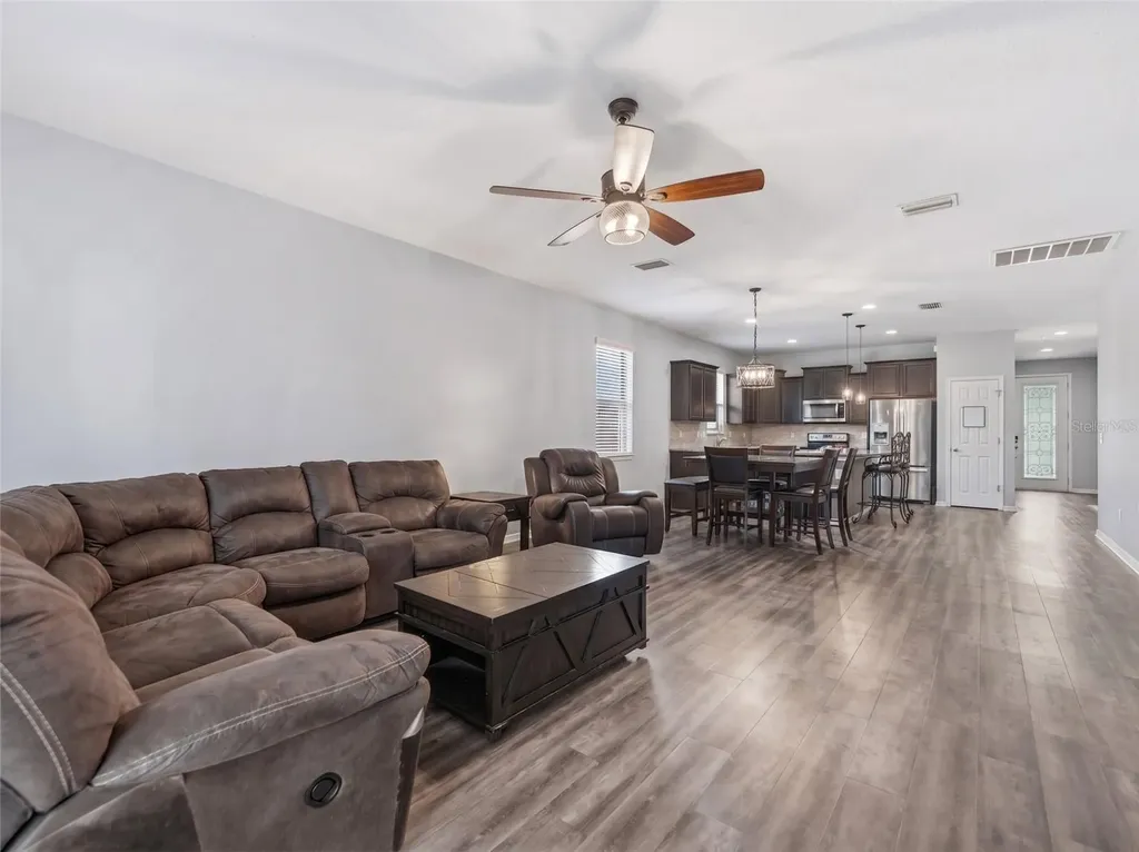 16357 Treasure Point Drive Wimauma FL 33598