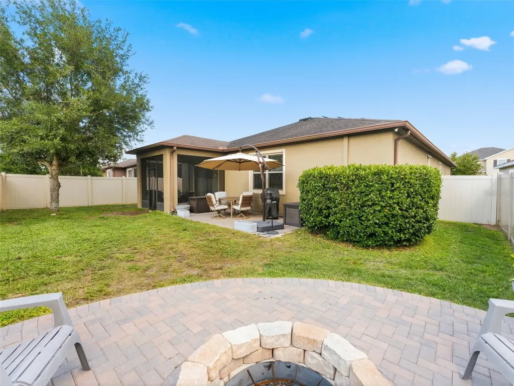 16357 Treasure Point Drive Wimauma FL 33598