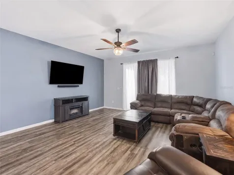 16357 Treasure Point Drive Wimauma FL 33598
