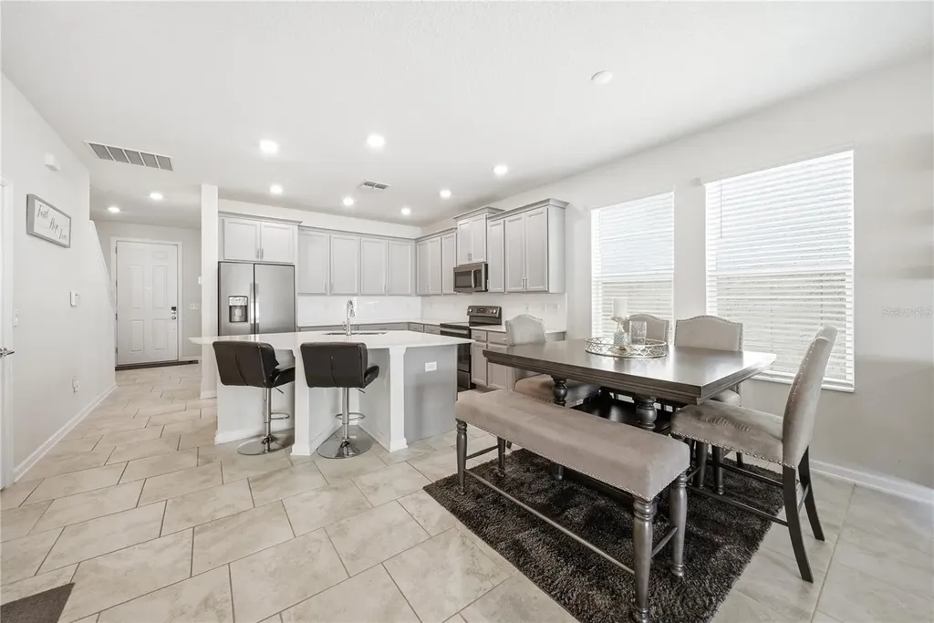 737 Panical Drive Apopka FL 32703