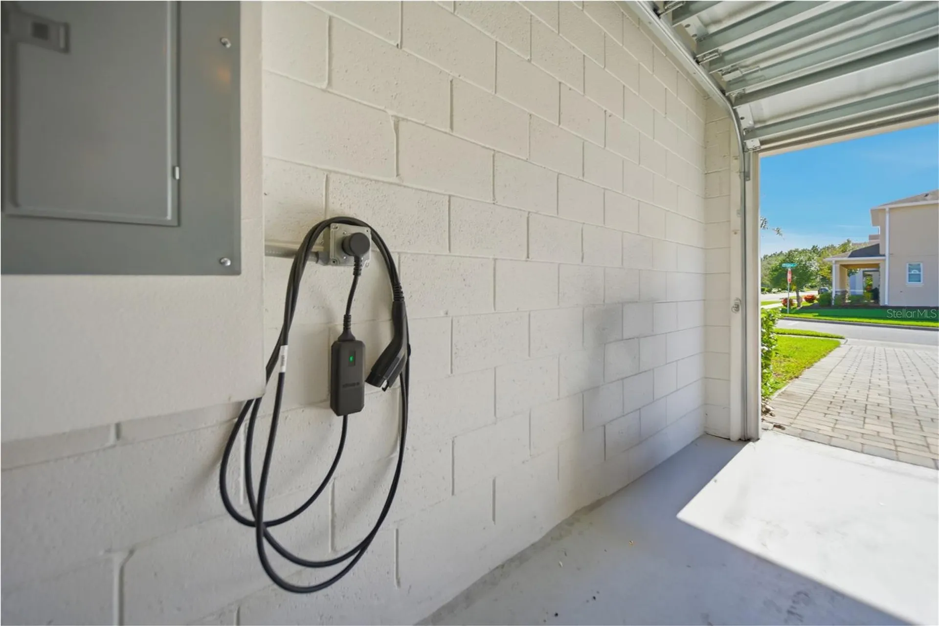 737 Panical Drive Apopka FL 32703