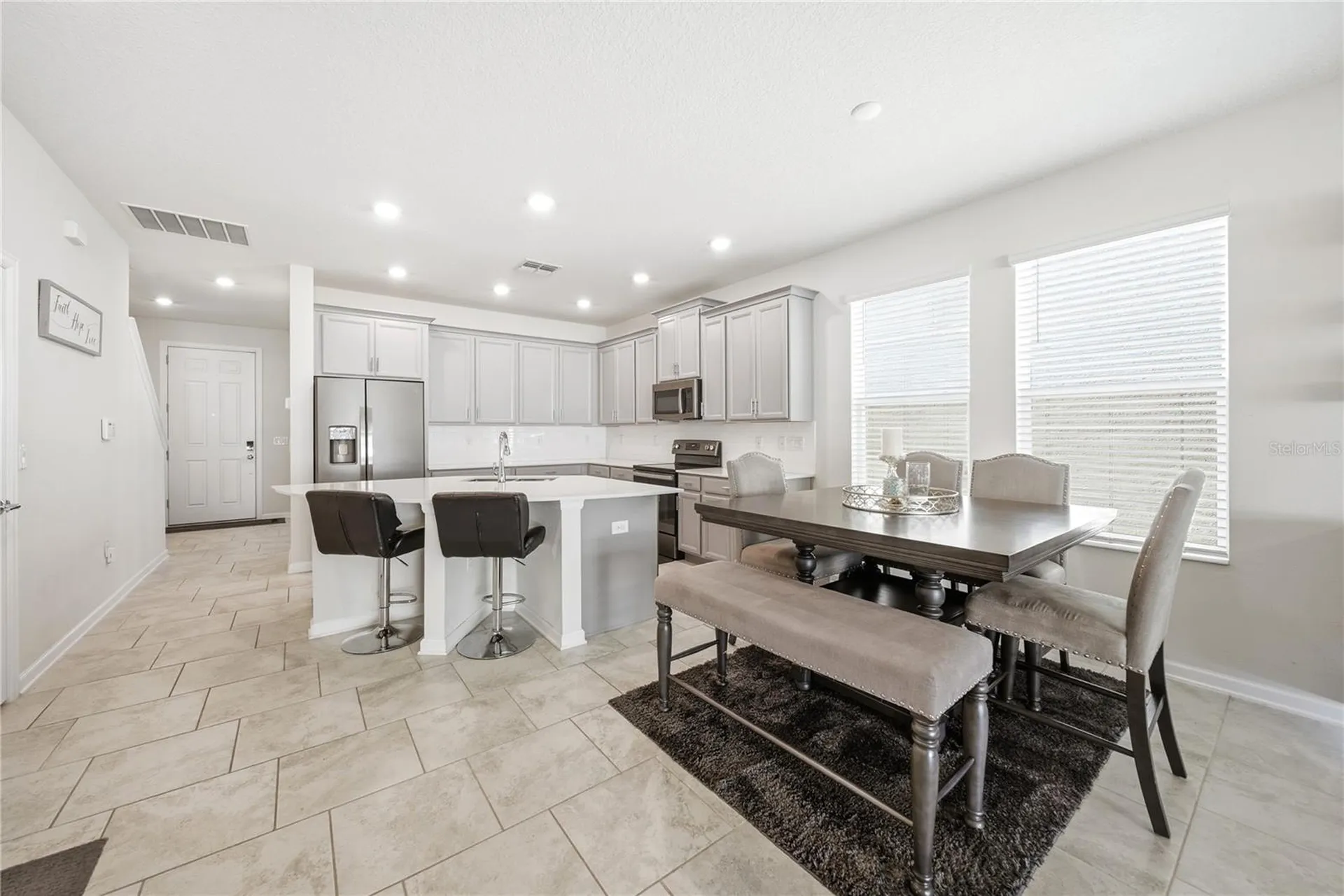 737 Panical Drive Apopka FL 32703