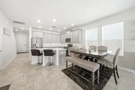 737 Panical Drive Apopka FL 32703