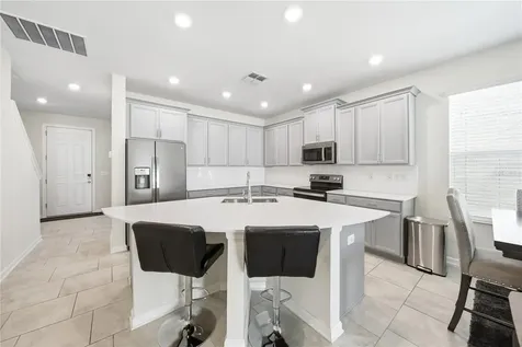 737 Panical Drive Apopka FL 32703