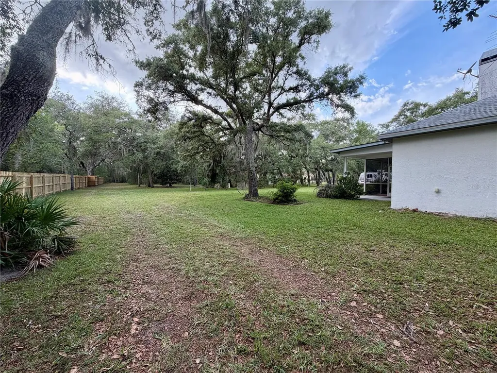 18749 Lansford Drive Hudson FL 34667