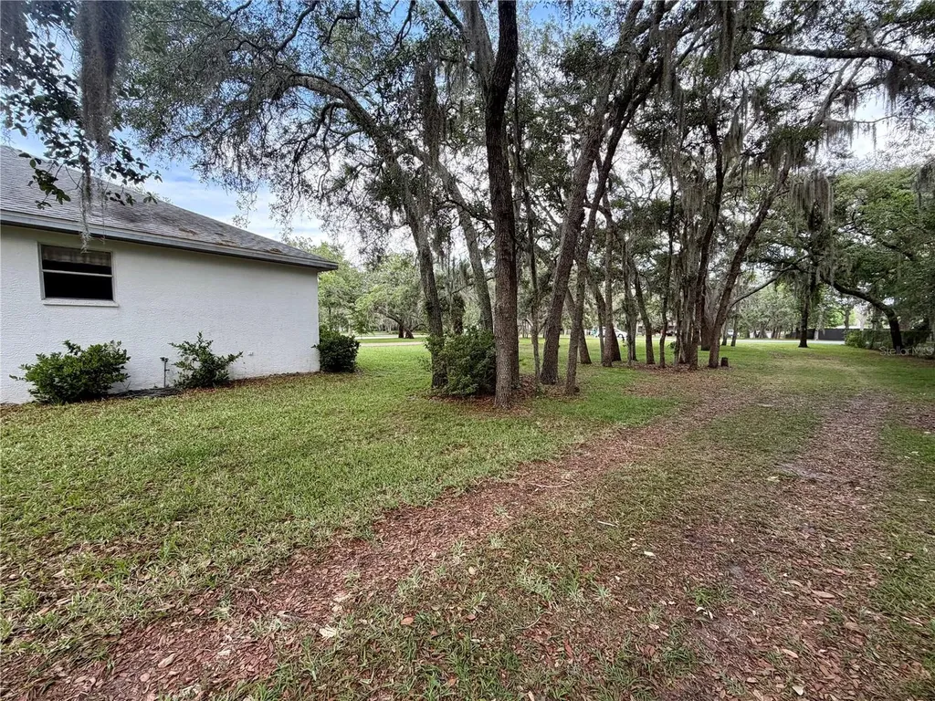 18749 Lansford Drive Hudson FL 34667