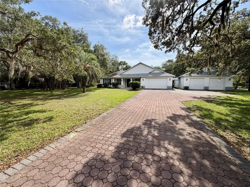 18749 Lansford Drive Hudson FL 34667