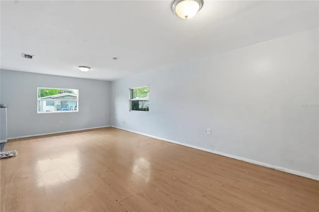 2609 E 28th Avenue Tampa FL 33605