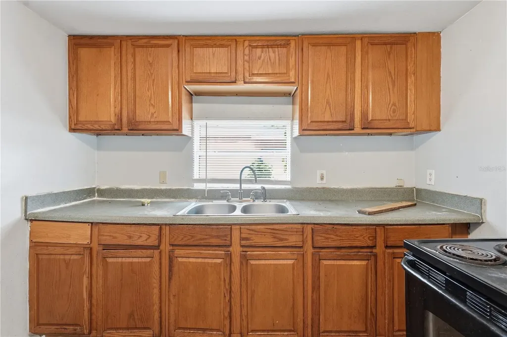 2609 E 28th Avenue Tampa FL 33605
