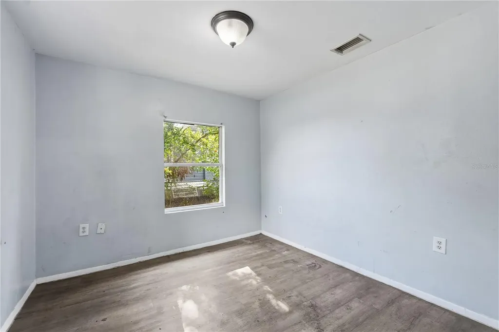 2609 E 28th Avenue Tampa FL 33605