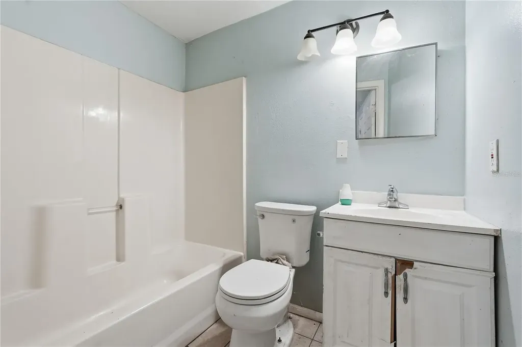 2609 E 28th Avenue Tampa FL 33605
