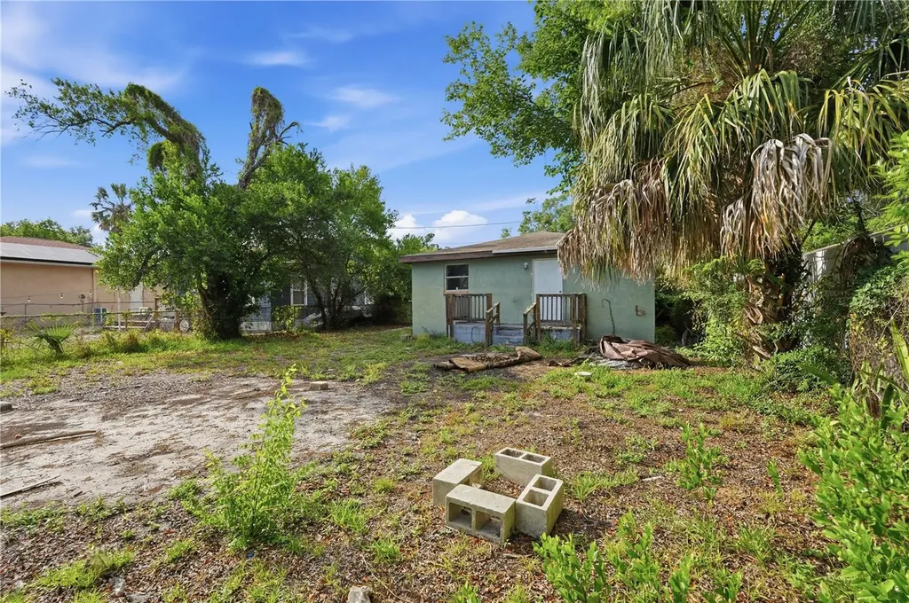 2609 E 28th Avenue Tampa FL 33605