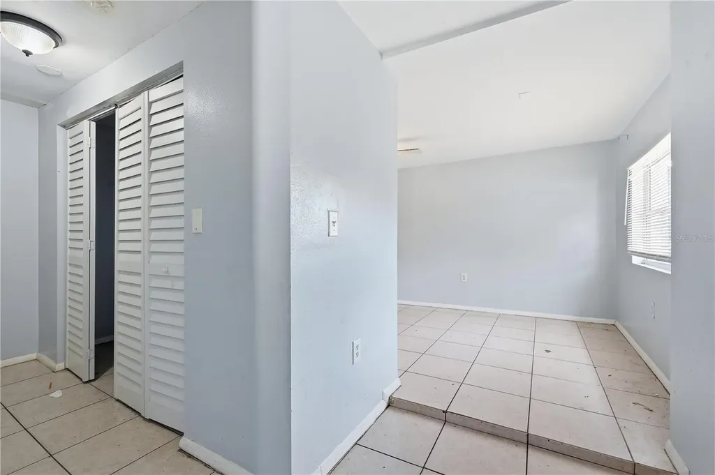 2609 E 28th Avenue Tampa FL 33605