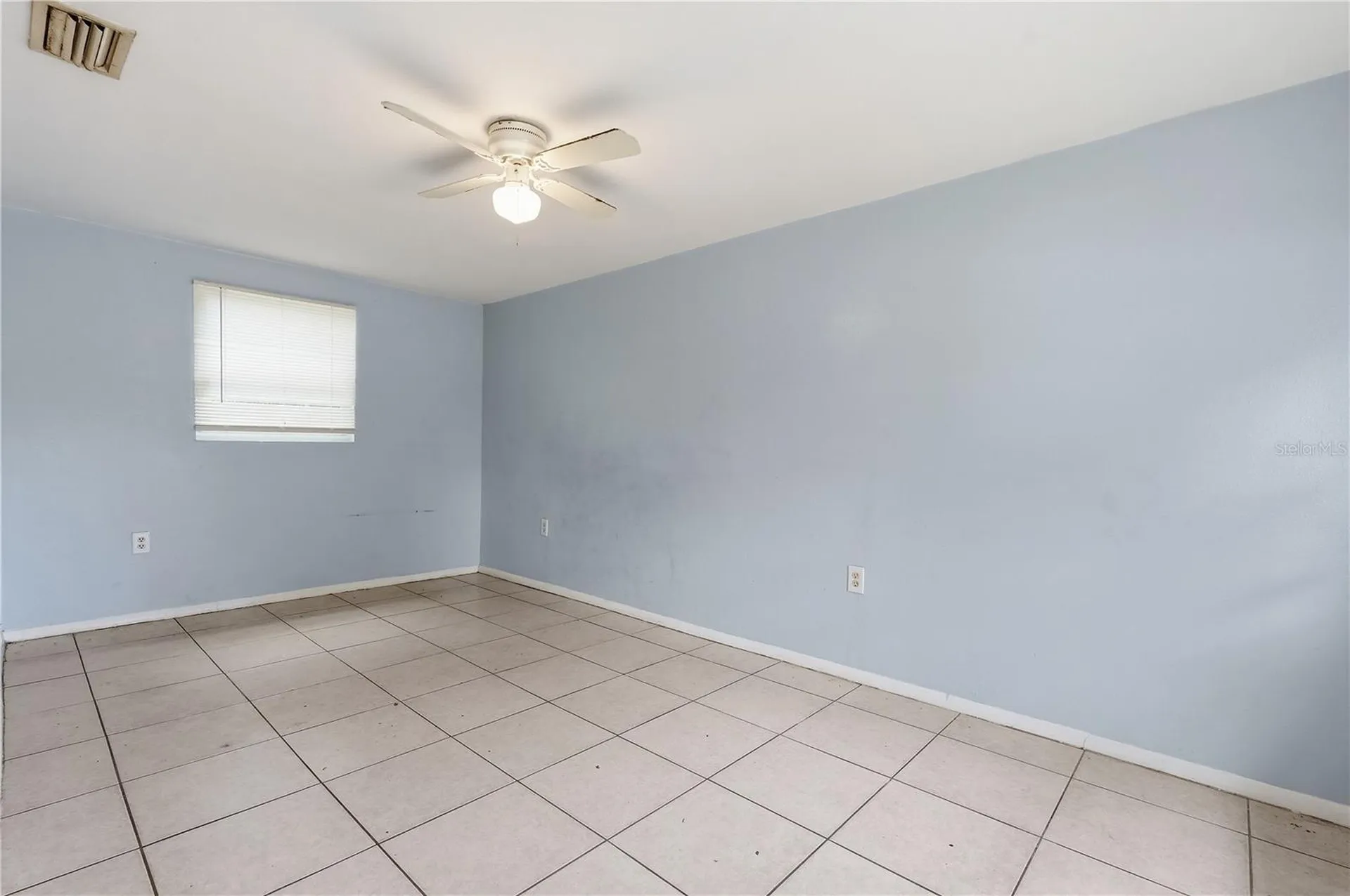 2609 E 28th Avenue Tampa FL 33605