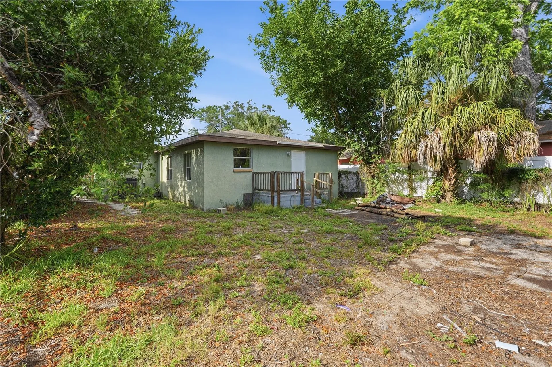 2609 E 28th Avenue Tampa FL 33605