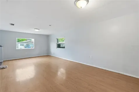 2609 E 28th Avenue Tampa FL 33605