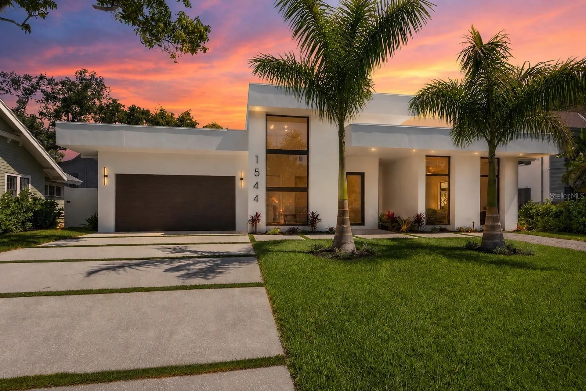 1544 3rd Avenue W Bradenton FL 34205