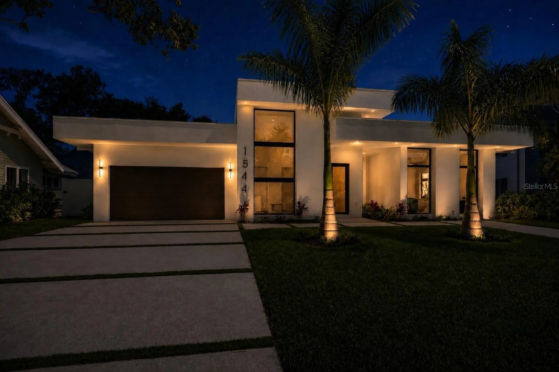 1544 3rd Avenue W Bradenton FL 34205
