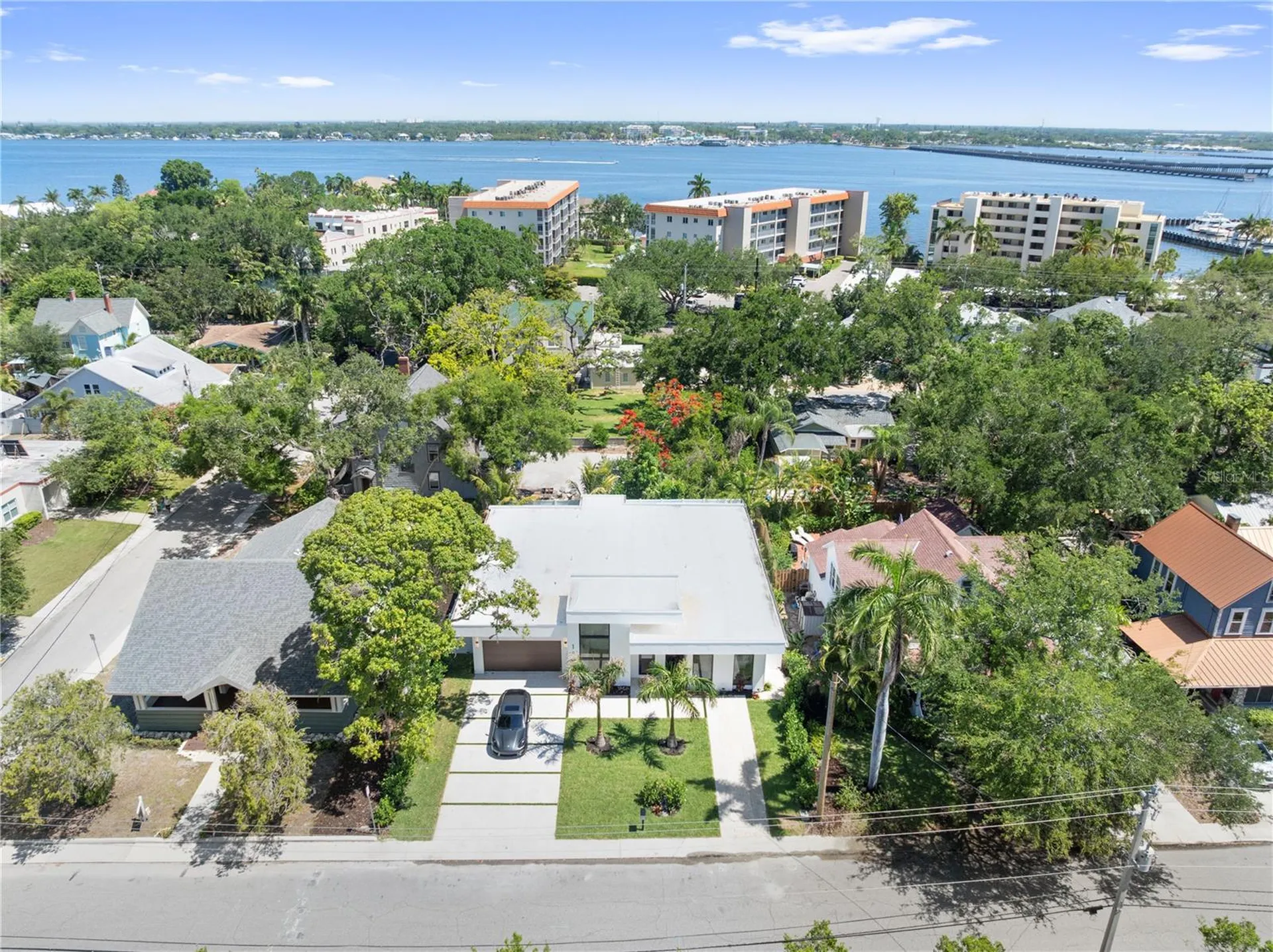 1544 3rd Avenue W Bradenton FL 34205
