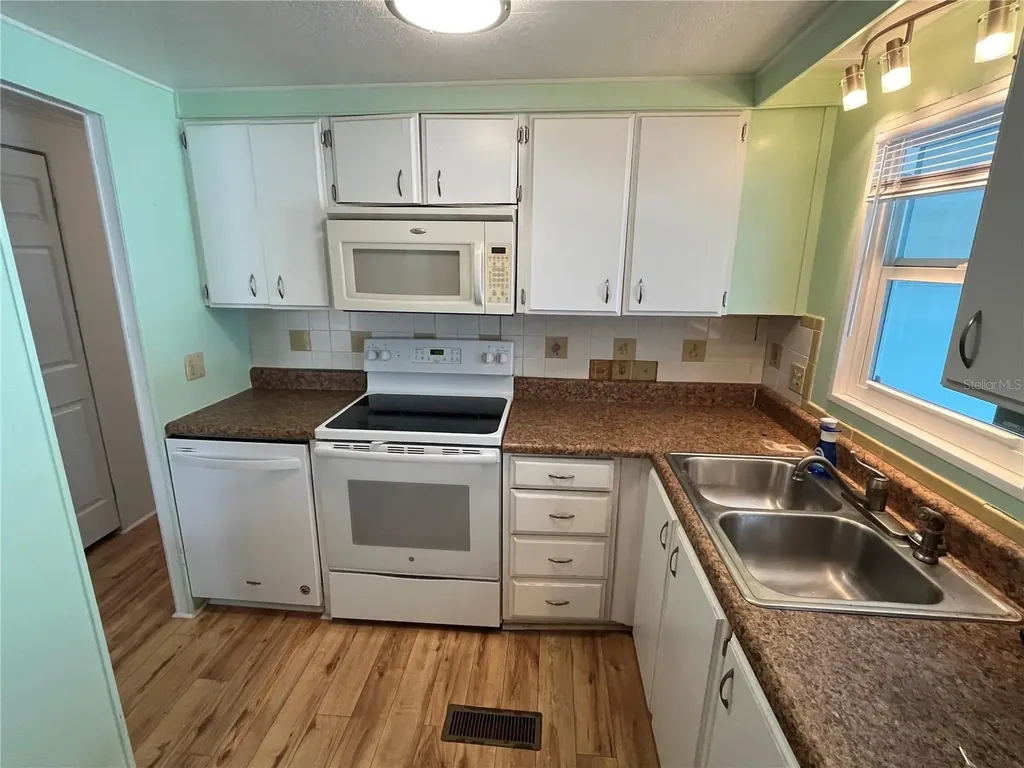 107 Roma Road Venice FL 34285