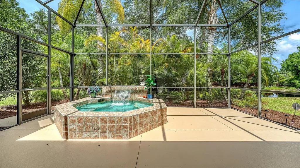 7928 Suntree Glen Bradenton FL 34202