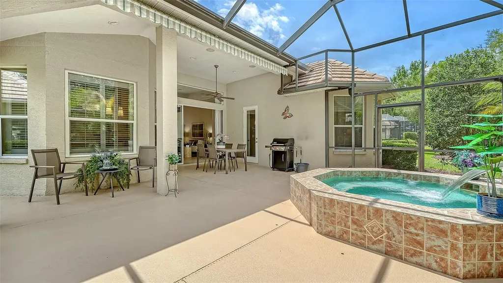 7928 Suntree Glen Bradenton FL 34202
