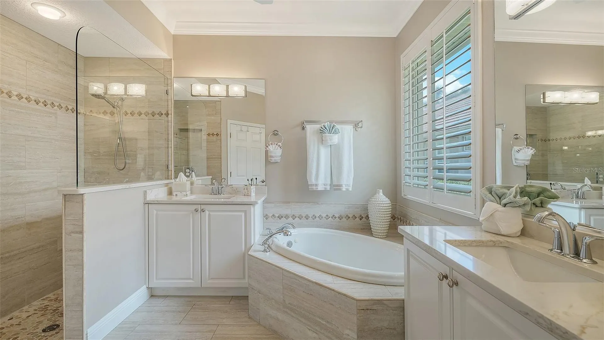 7928 Suntree Glen Bradenton FL 34202